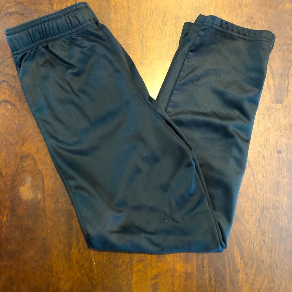 Black sweatpants